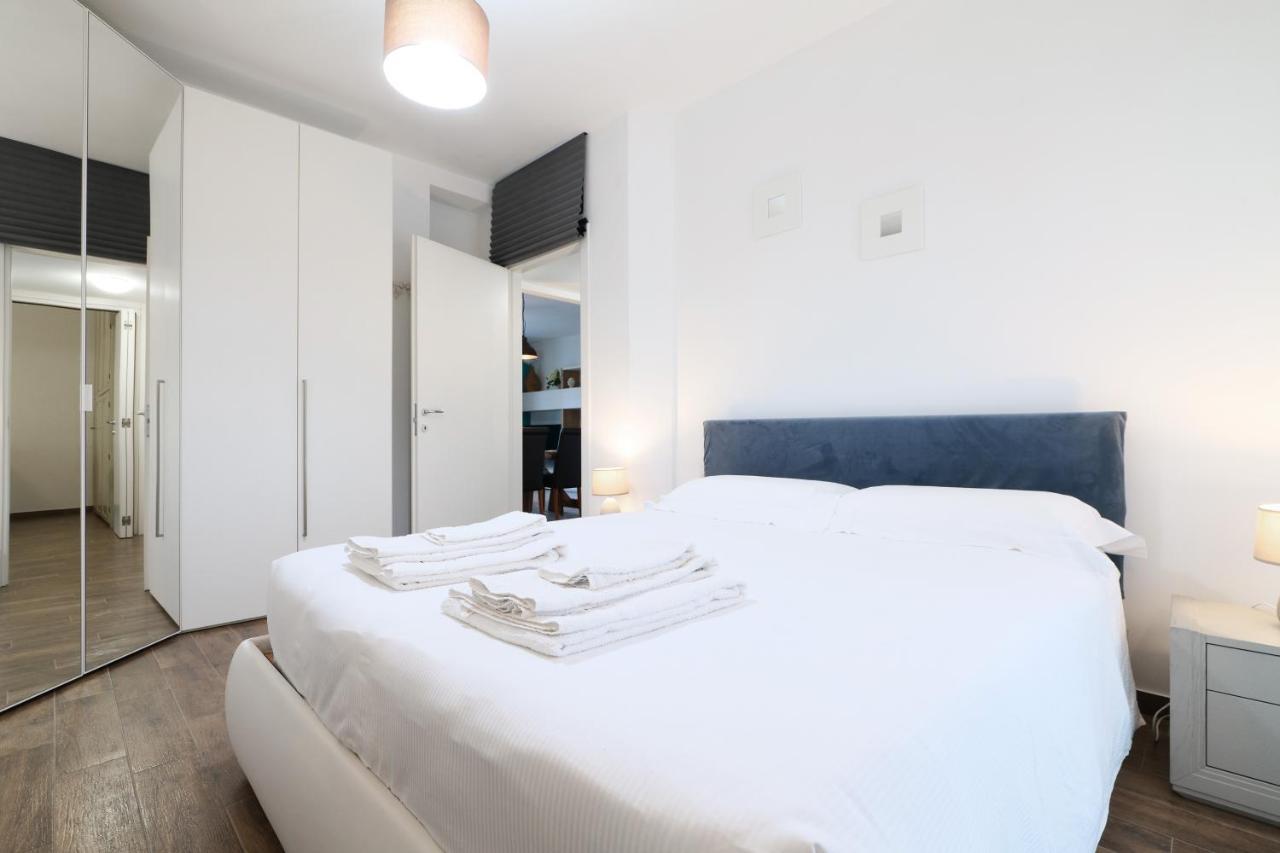 Mila Apartments Battista Milano Exteriör bild